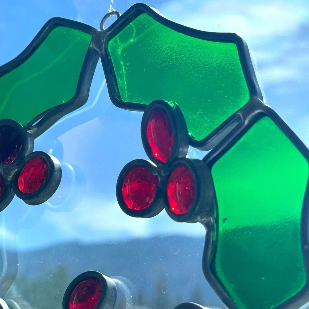 Vintage Stained Glass Holly Wreath Suncatcher Christmas Window Hanging 6.5